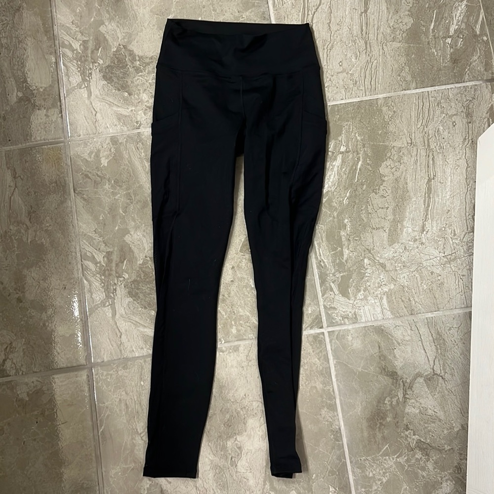 Fabletics Powerhold leggings in black with mesh size S